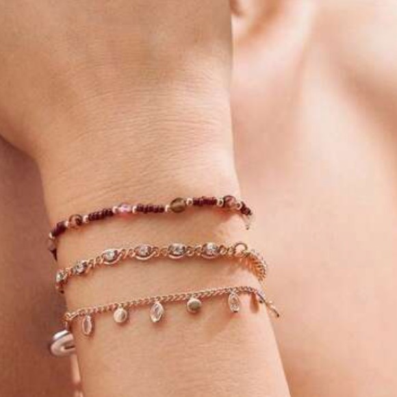 ❗️SALE❗️Multi layer boho bracelet set - Picture 4 of 6